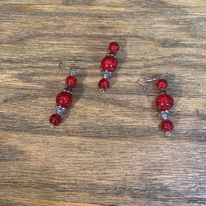 Necklace pendant and earrings